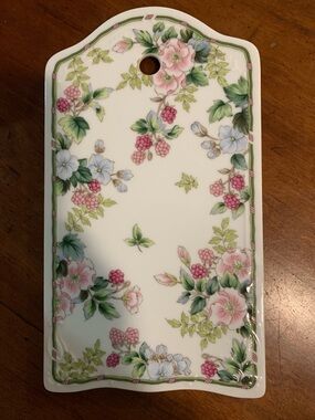 Andrea By Sadek White Floral "Flowers & Berries" Porcelain Serving Tray